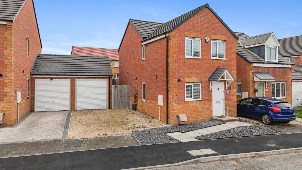 Main image of property: Hylton Road, Middlesbrough, TS5