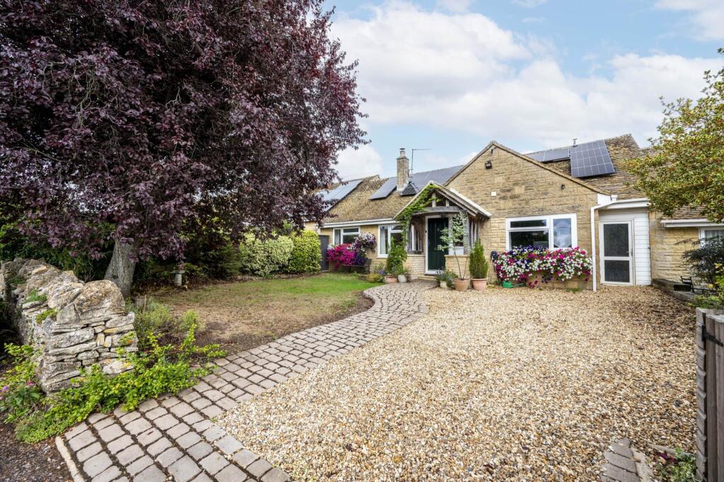 House in West Oxfordshire, Over Norton - View 5