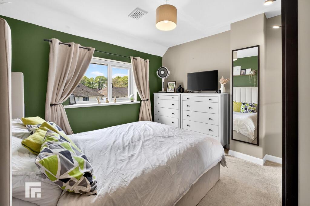 Green Meadow Drive, Tongwynlais, CF15 photo 5