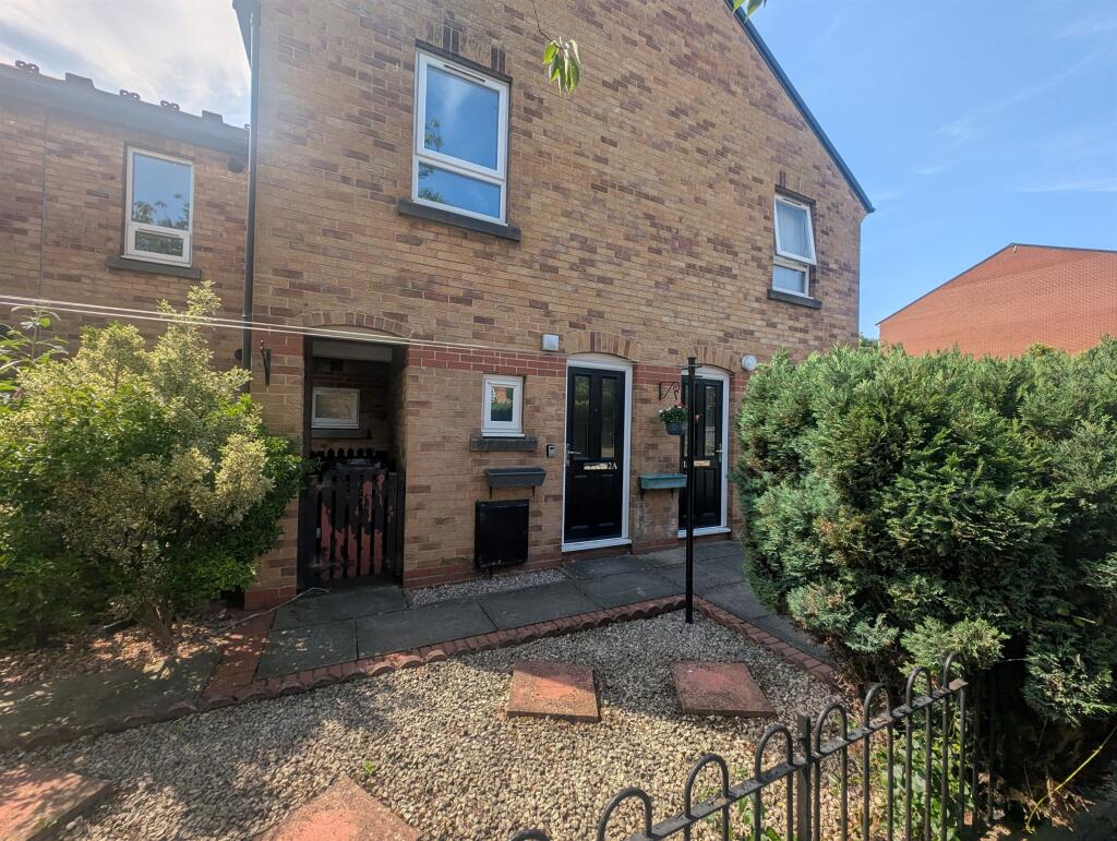 Main image of property: Margaret Street, Hull
