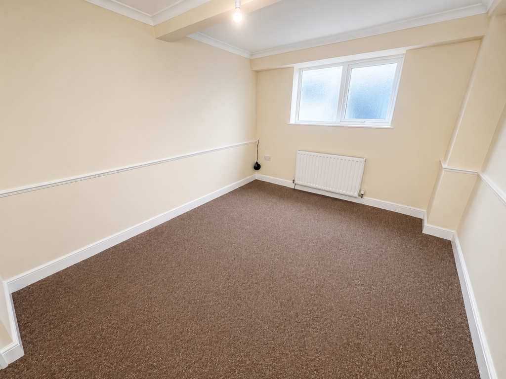 Apartment in Ipswich, Suffolk - View 4
