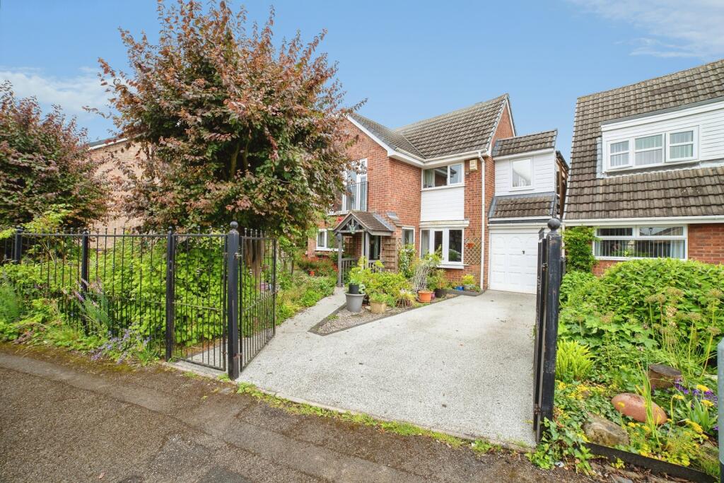 Main image of property: Abington Avenue, Sutton-in-Ashfield, Nottinghamshire, NG17