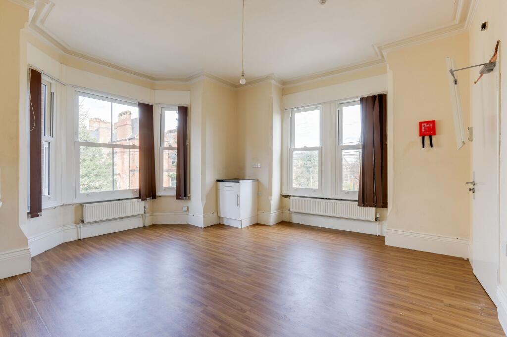 All Saints Terrace, Nottingham, NG7 - View 3