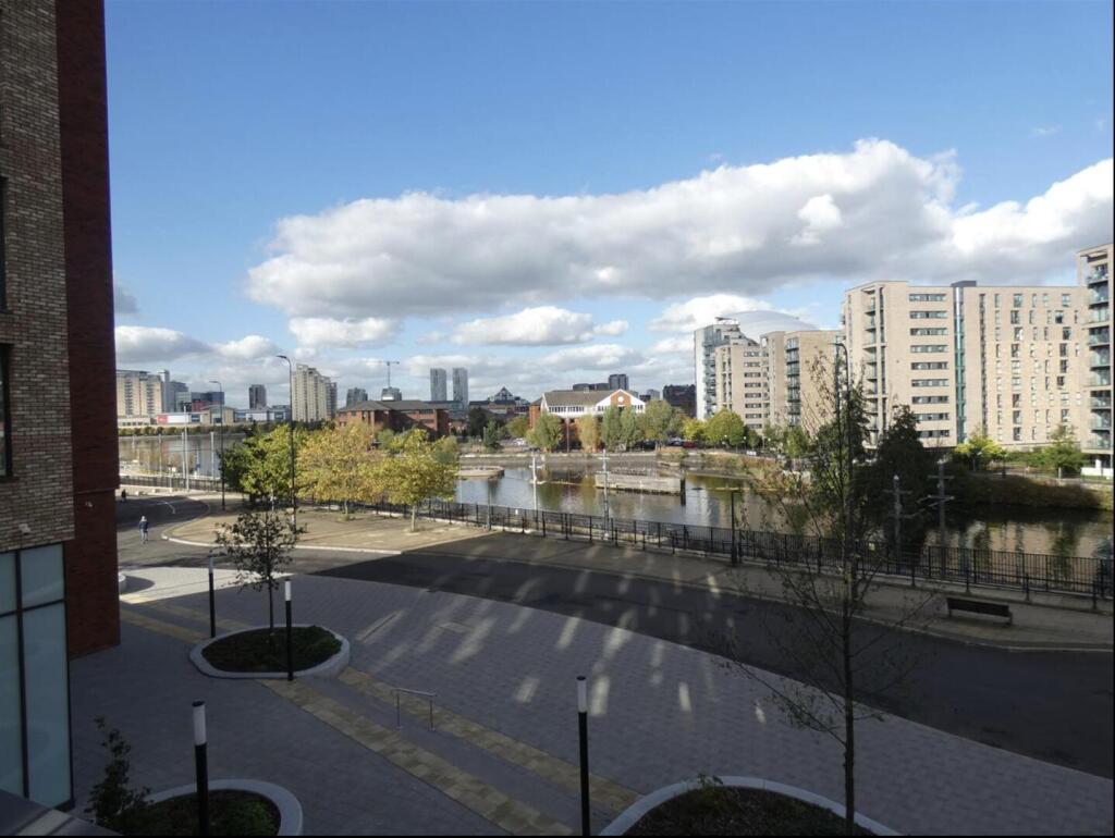 Main image of property: Apartment 10507, 4 Wharf End
