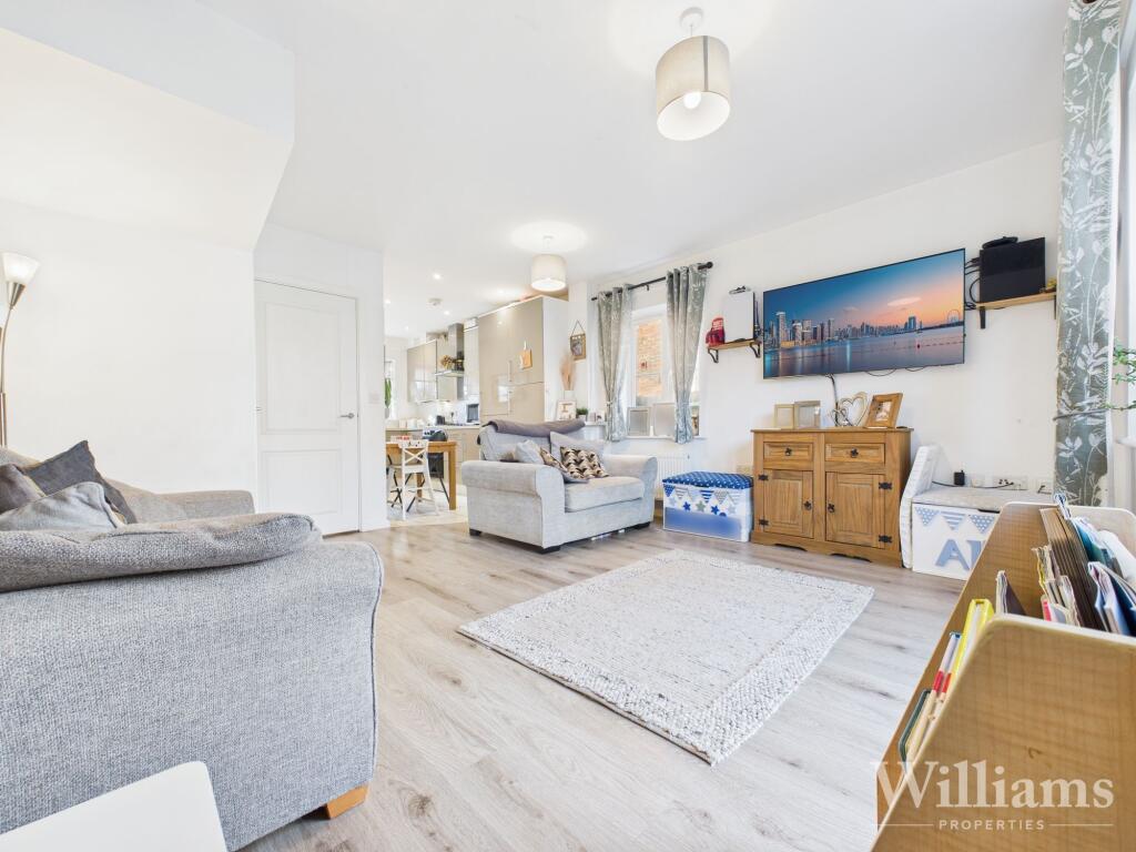 House in Weston Turville - View 2