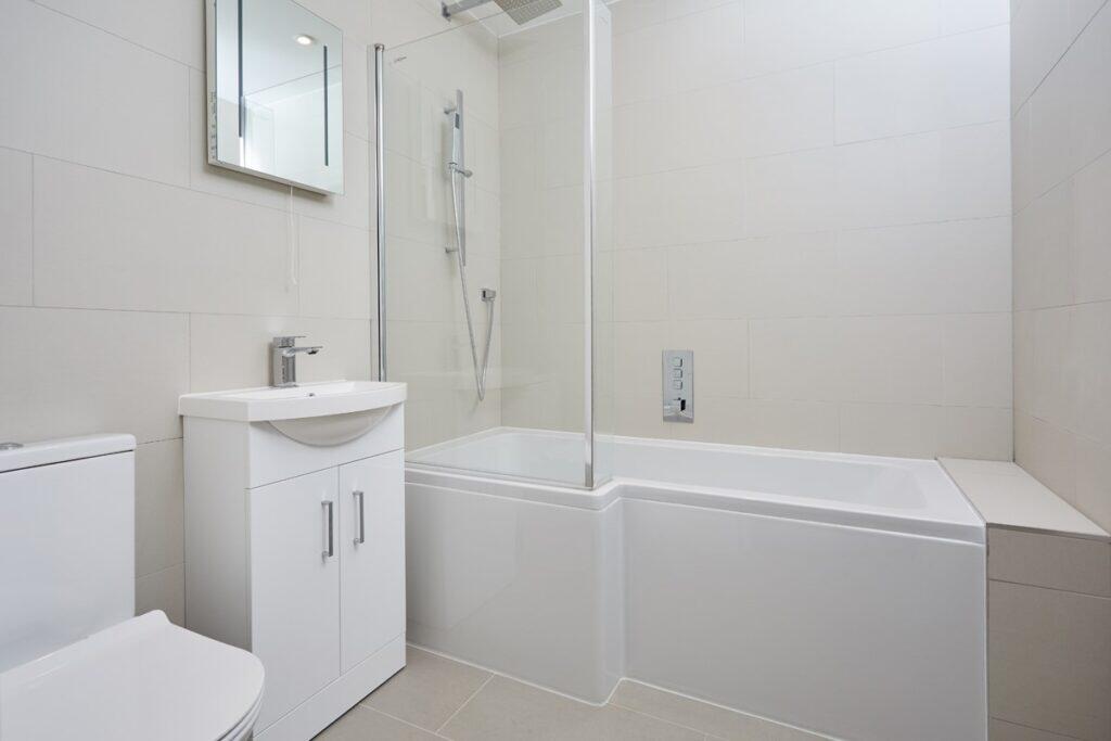 Apartment in Tonbridge - View 5