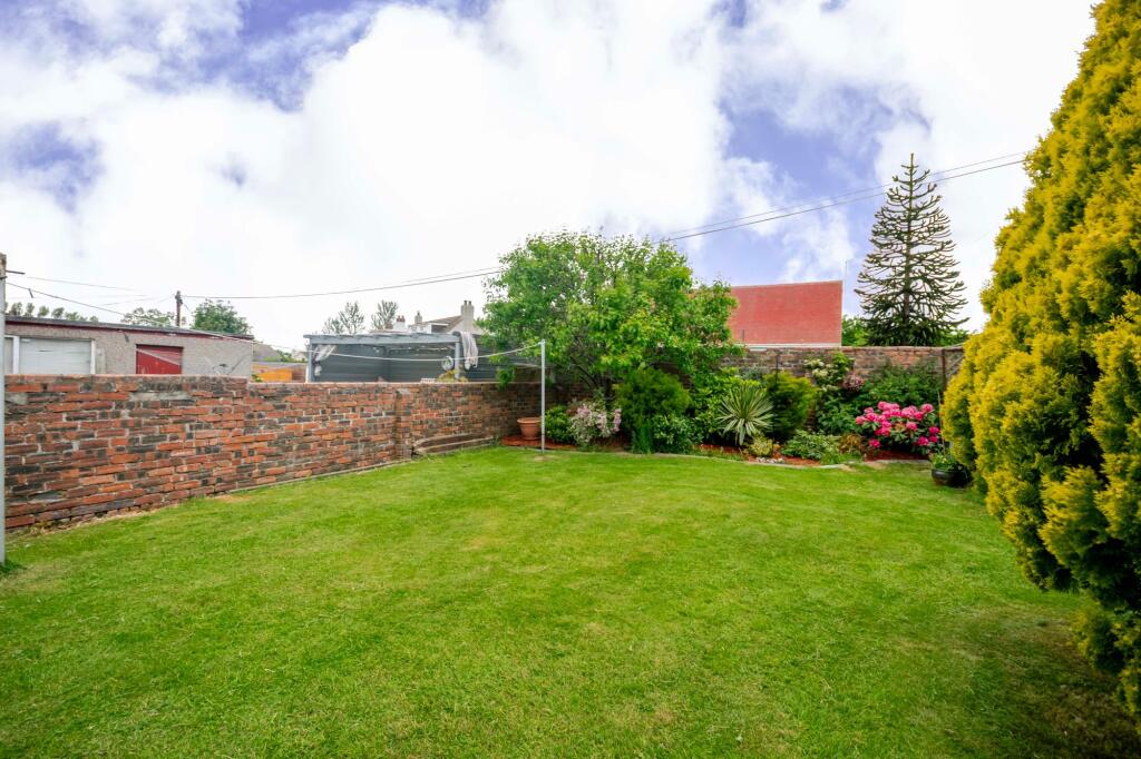 39 Gemmell Crescent, Ayr , KA8 0JR photo 4
