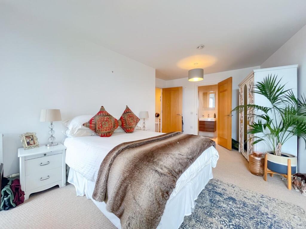 Main image of property: Candle House, Wharf Approach, Leeds