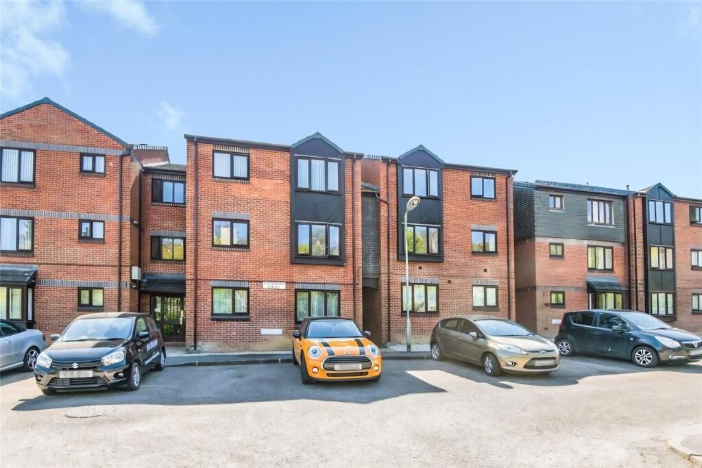 Main image of property: Kinnerton Way, Exeter, Devon, EX4