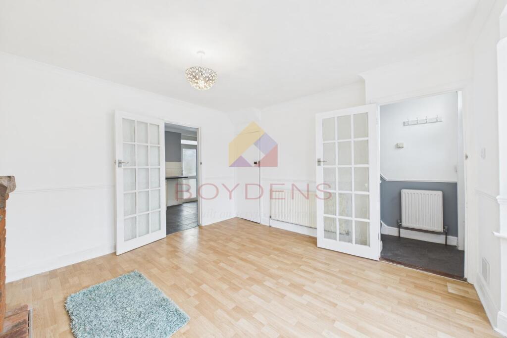 Cowdry Avenue, Colchester photo 3
