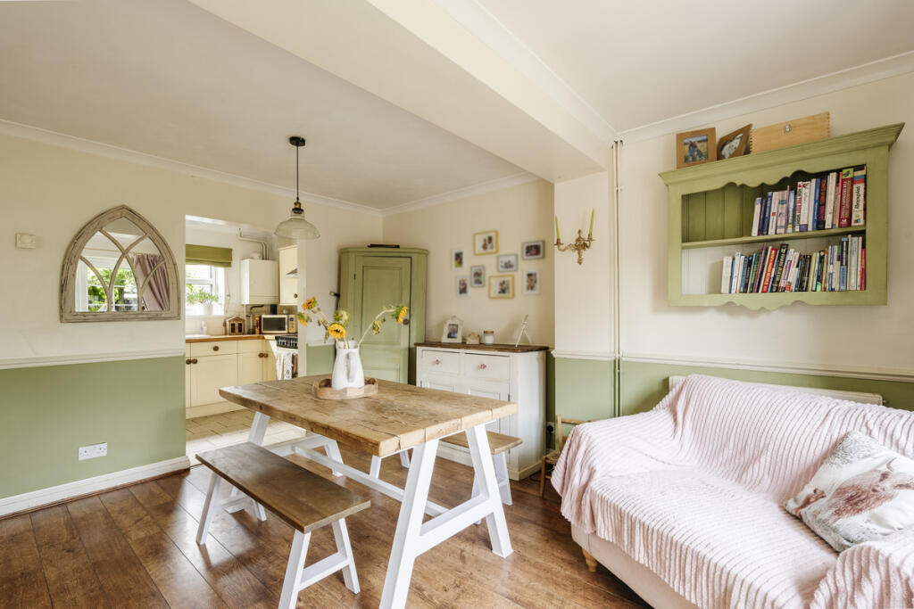 House in Southend-on-Sea - View 3