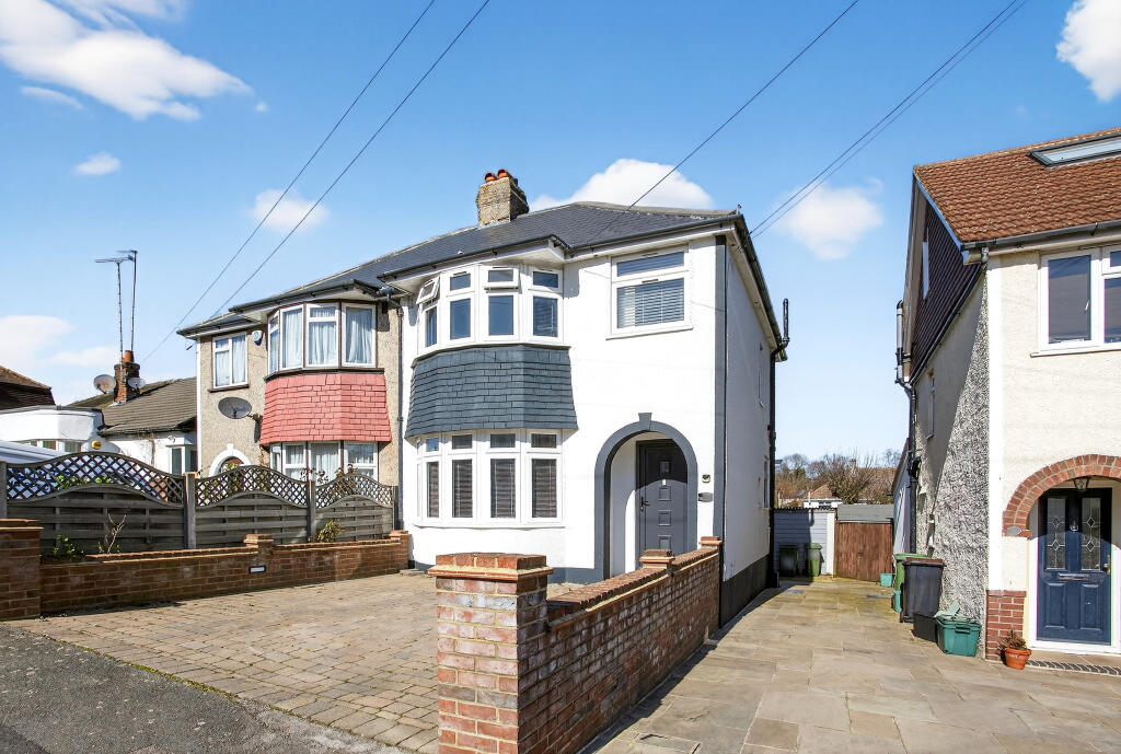 3-bed semi-detached on Trentham Drive, Orpington, BR5, £525,000