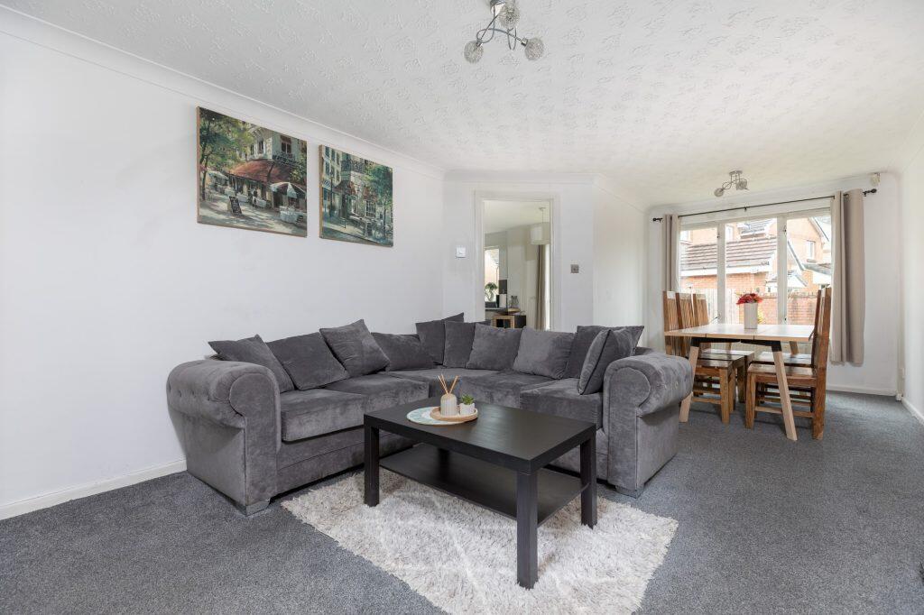 Brent Road, Thornliebank photo 3