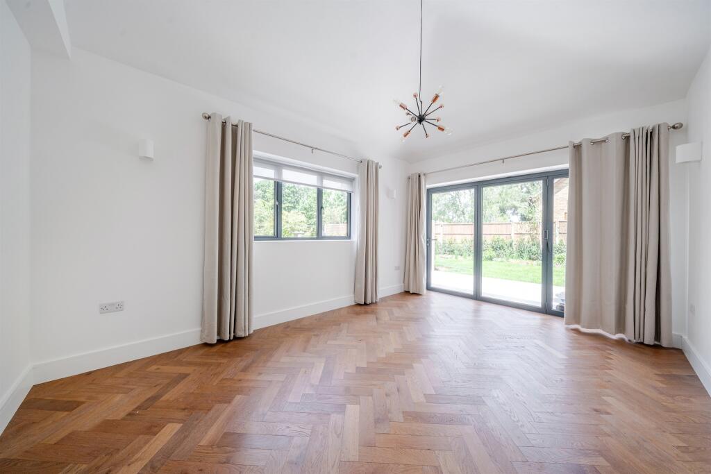 Additional image 5 of Wildwood Avenue, Bricket Wood, St. Albans