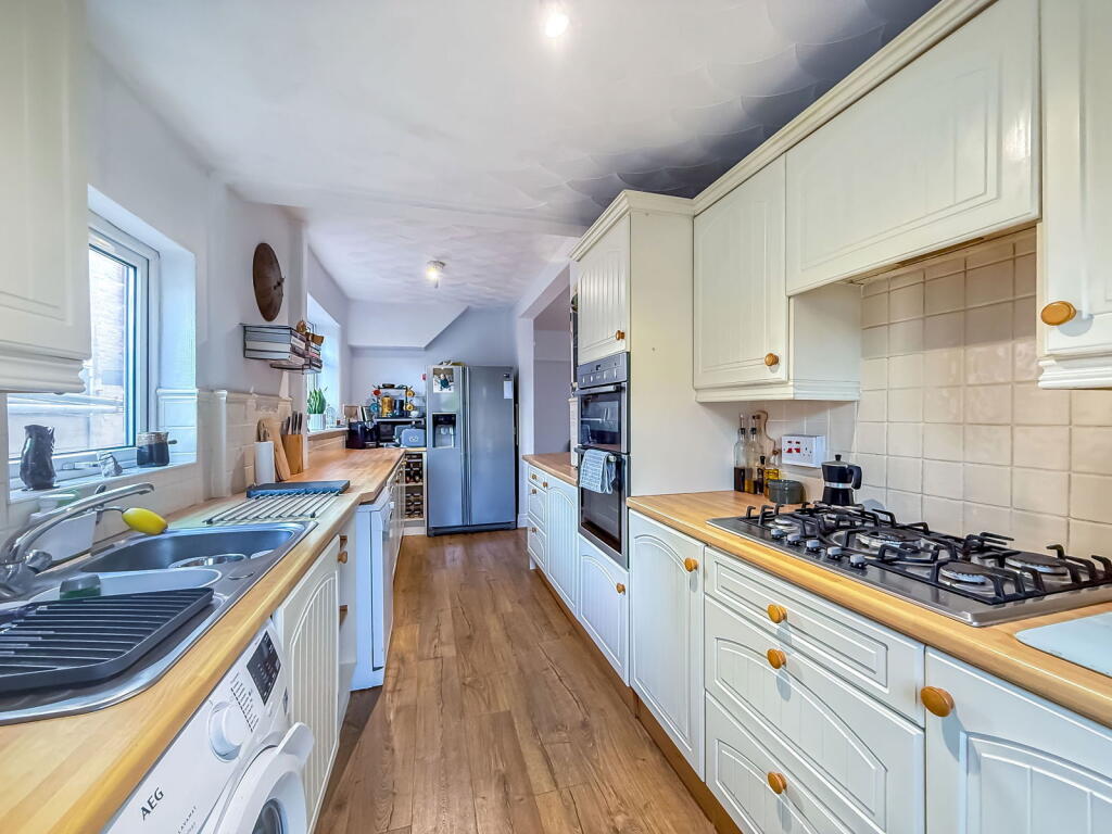 Mallee Crescent, Churchtown, PR9 photo 3