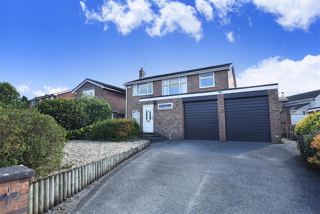 Main image of property: Ffordd Elwy, Wrexham