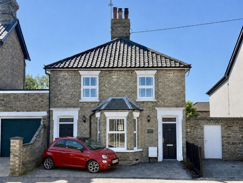 Main image of property: Roydon Road, Diss