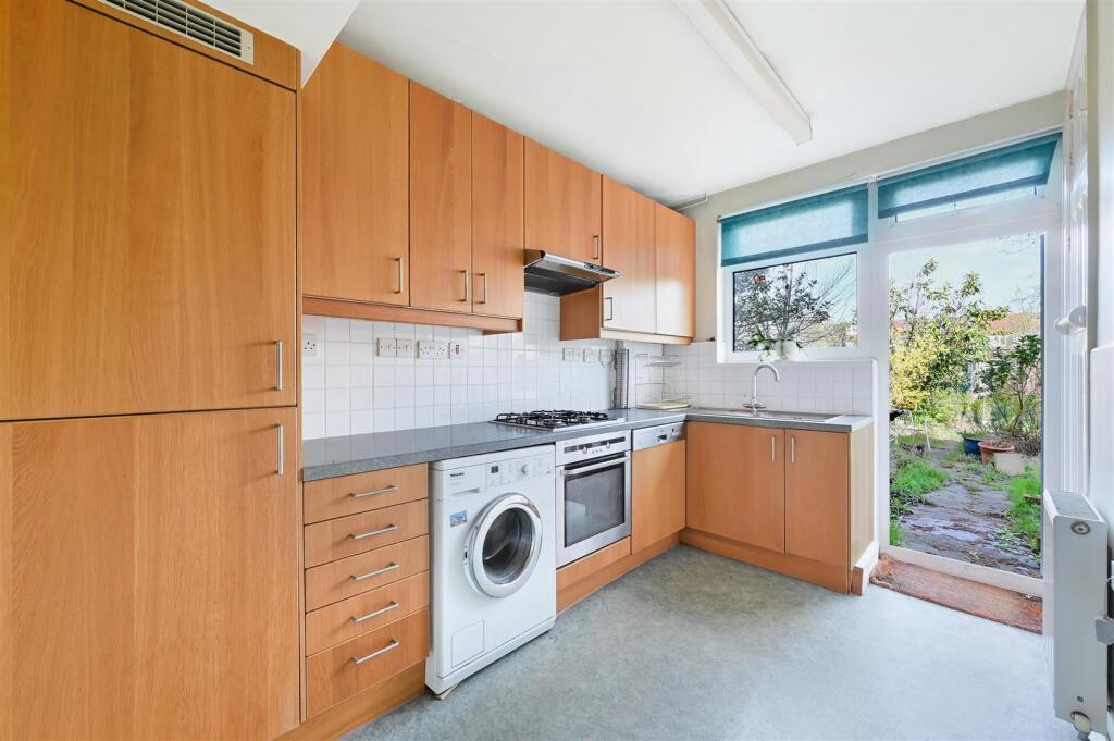 Tybenham Road, Merton Park, Wimbledon photo 4