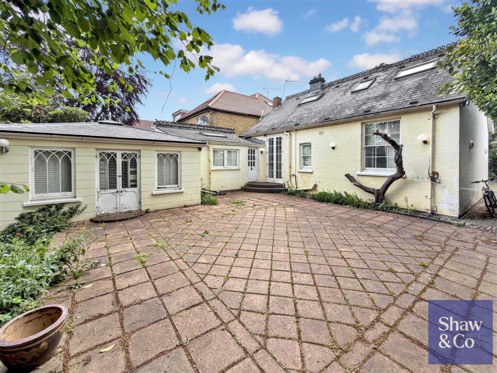 Norwood Road, Southall photo 2