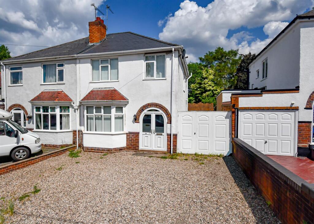 3-bed semi-detached on 20 Regent Road, Penn, £270,000