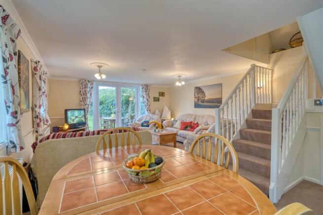 Living Room - Cottage