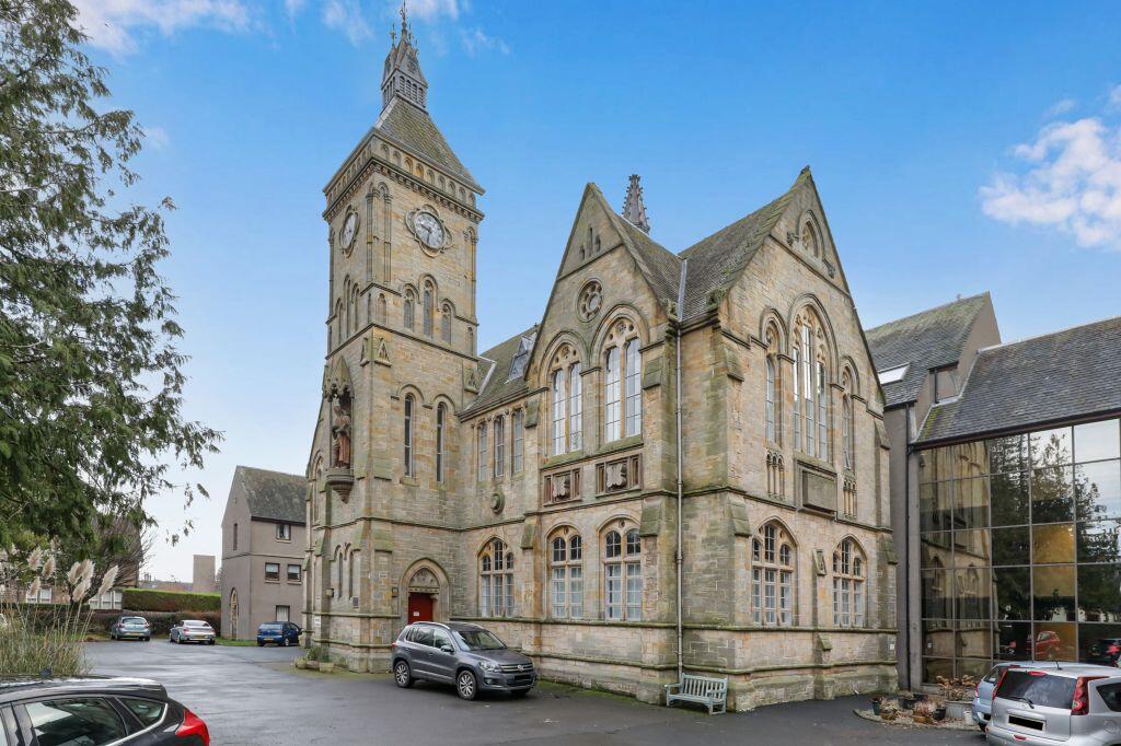 Main image of property: 11 Knox Court, Knox Place, Haddington, EH41 4EB