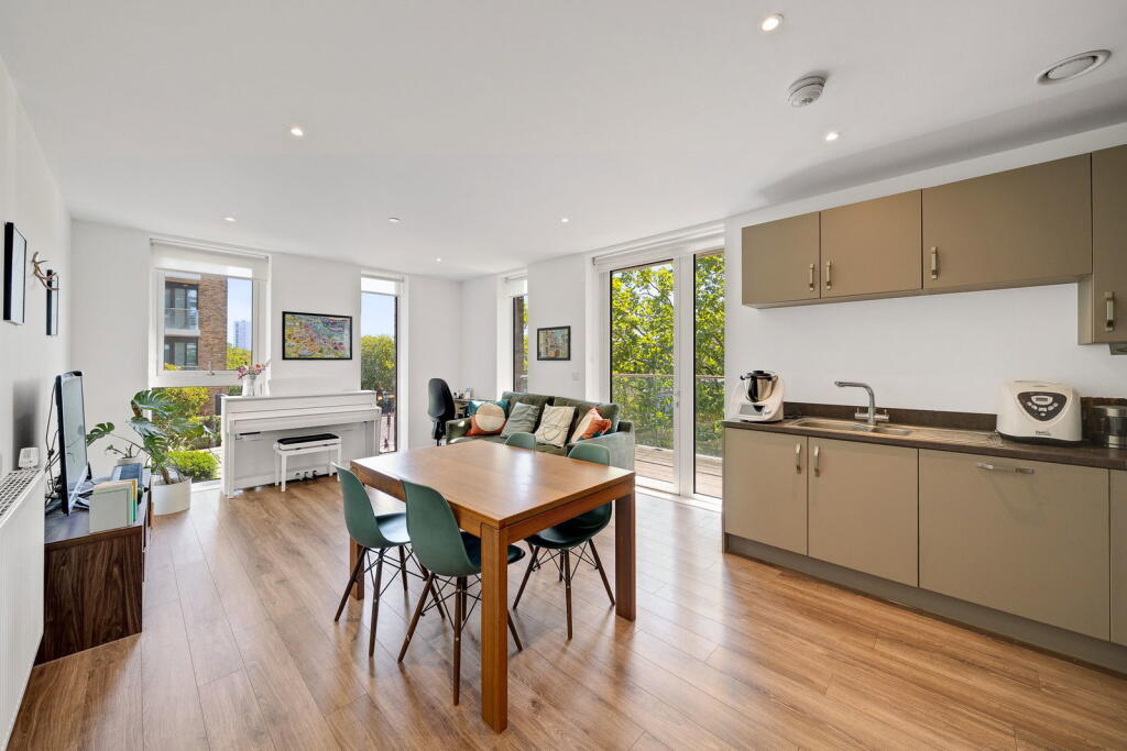 Apartment in London - View 4