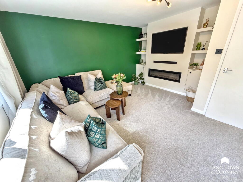 House in Plymouth - View 5