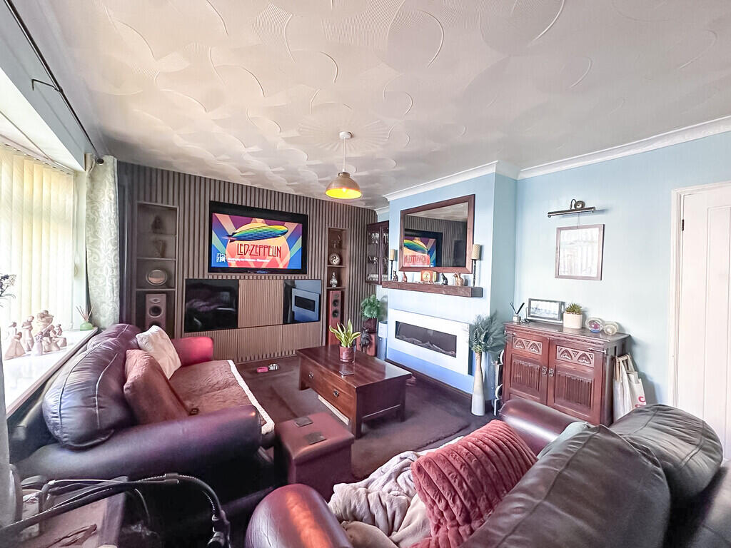 House in Cardiff, Aber Valley - View 4