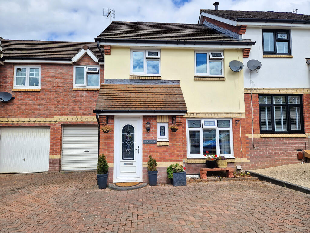 Main image of property: TON VIEW, KENFIG HILL, CF33 6EX