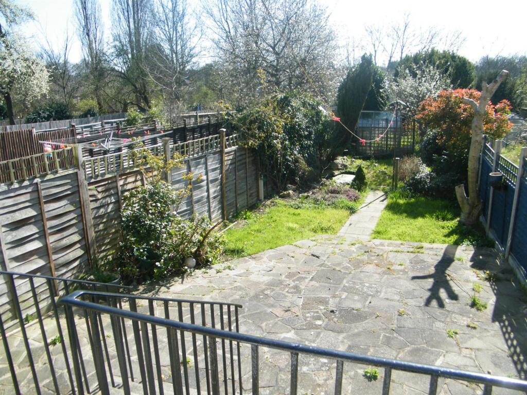 Main image of property: Middle Park Avenue, Mottingham, SE9