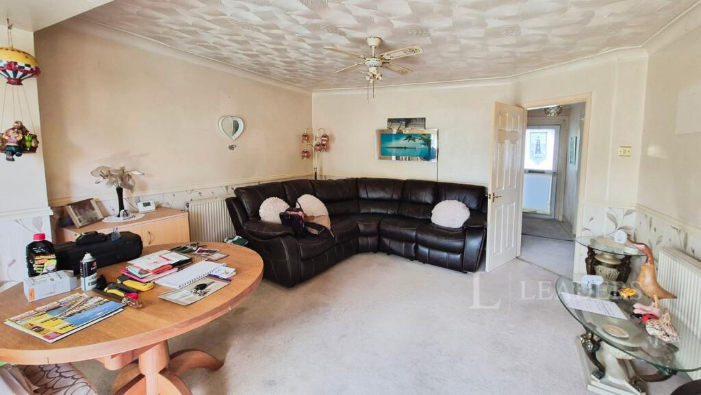 House in Fareham, Hampshire - View 5