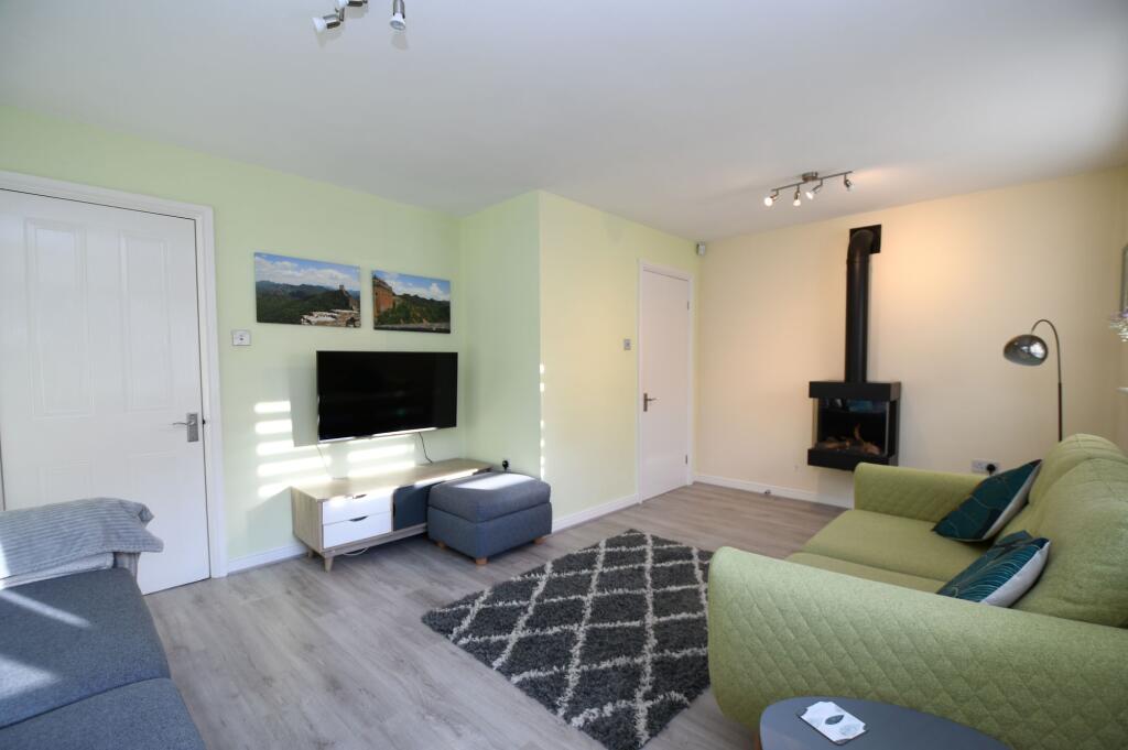Tyersall Close, Ellesmere Park, M30 photo 2