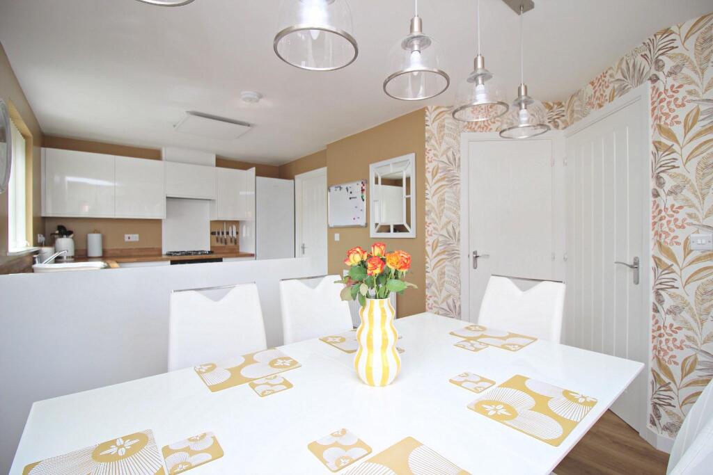Manor Drive, Sacriston, Durham photo 5