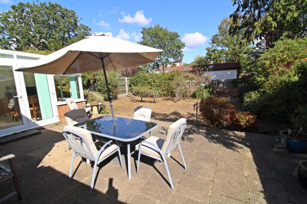 House in Bromley - View 3