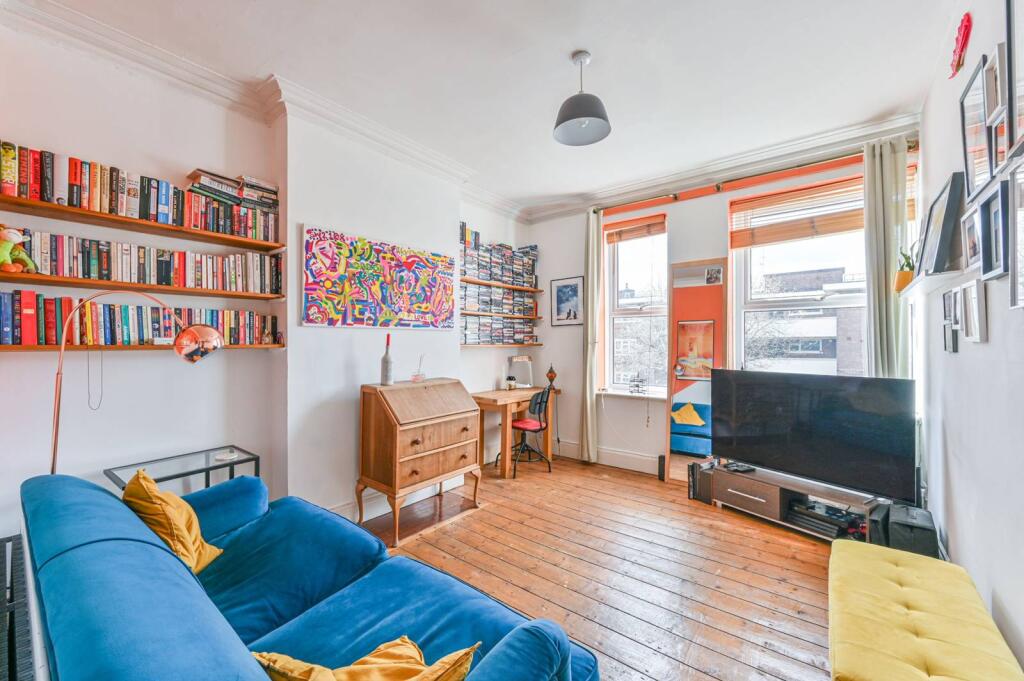 Main image of property: Garratt Lane, Earlsfield, London, SW18