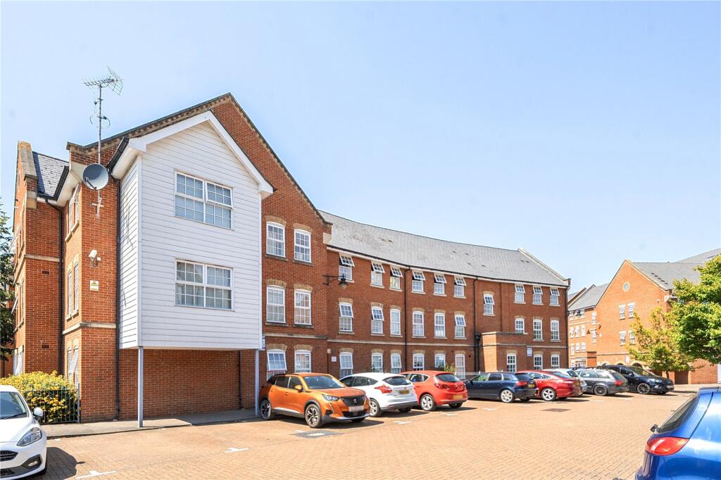 Main image of property: Florey Gardens, Aylesbury