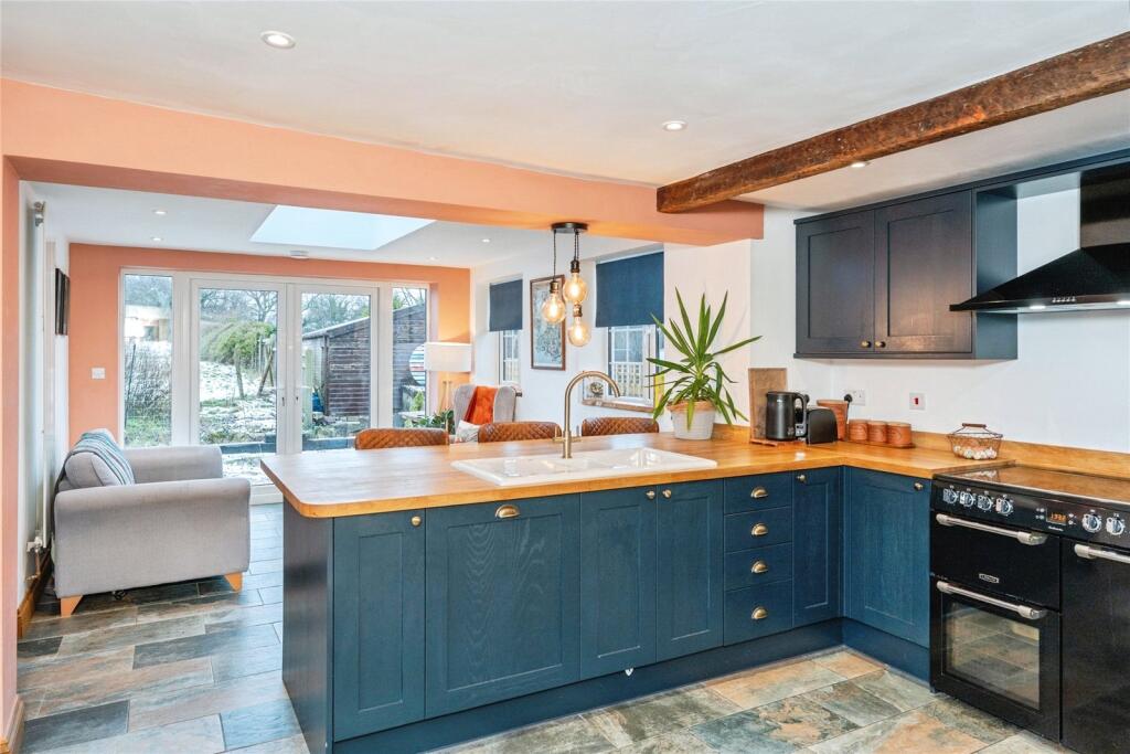 Mold Road, Mynydd Isa, Mold, Flintshire, CH7 photo 2