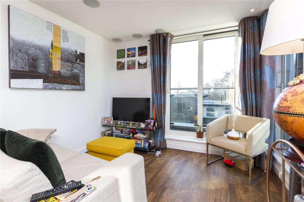 Main image of property: Islington on the Green, 12A Islington Green, Angel, Islington, London, N1