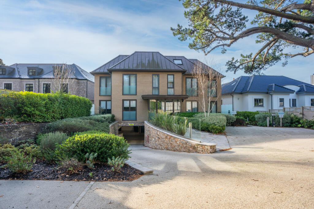 Additional image 15 of Sandbanks Road, Evening Hill, Poole, Dorset, BH14