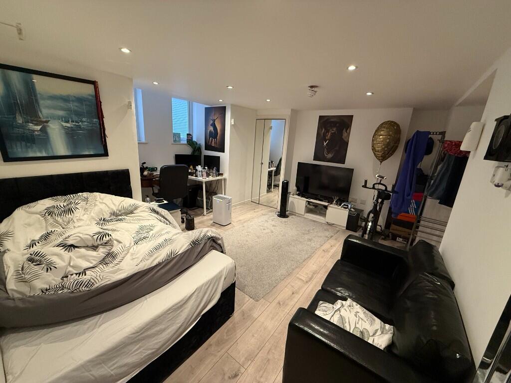 Main image of property: Albert Terrace, Middlesbrough, North Yorkshire, TS1