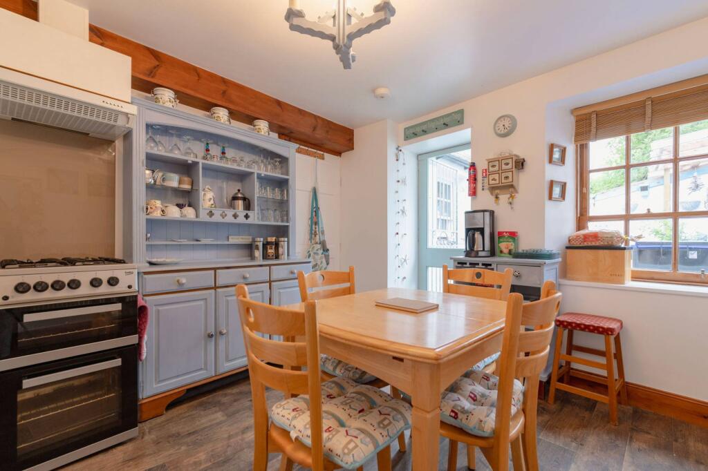 House in Portsoy, Aberdeenshire - View 4