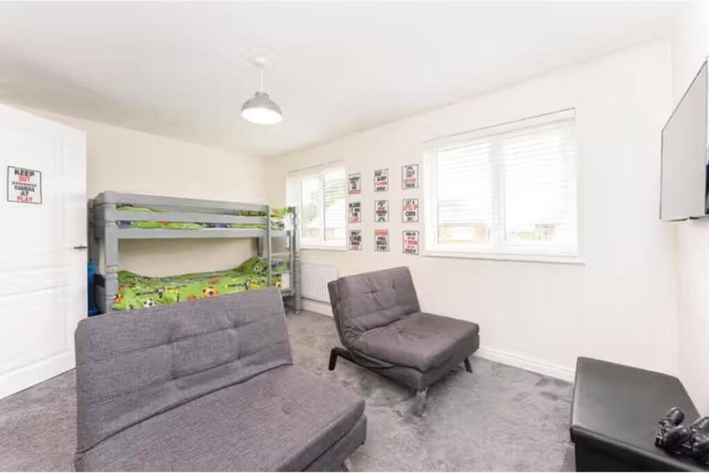 Mercia Grove, Chester, CH3 photo 4