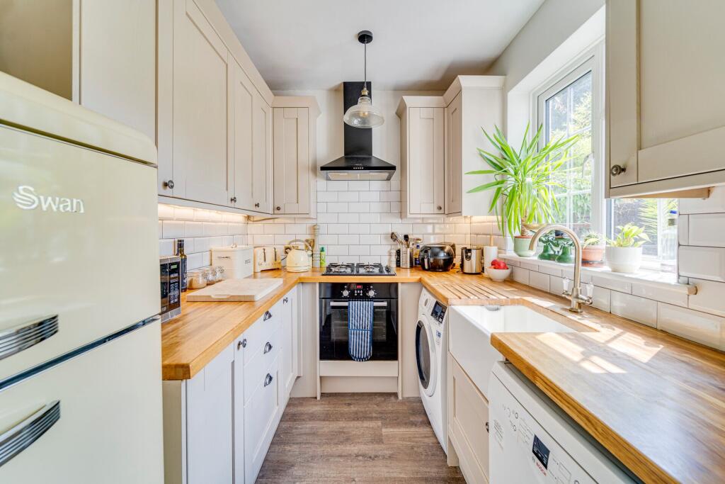 Apartment in London, South Hampstead - View 4