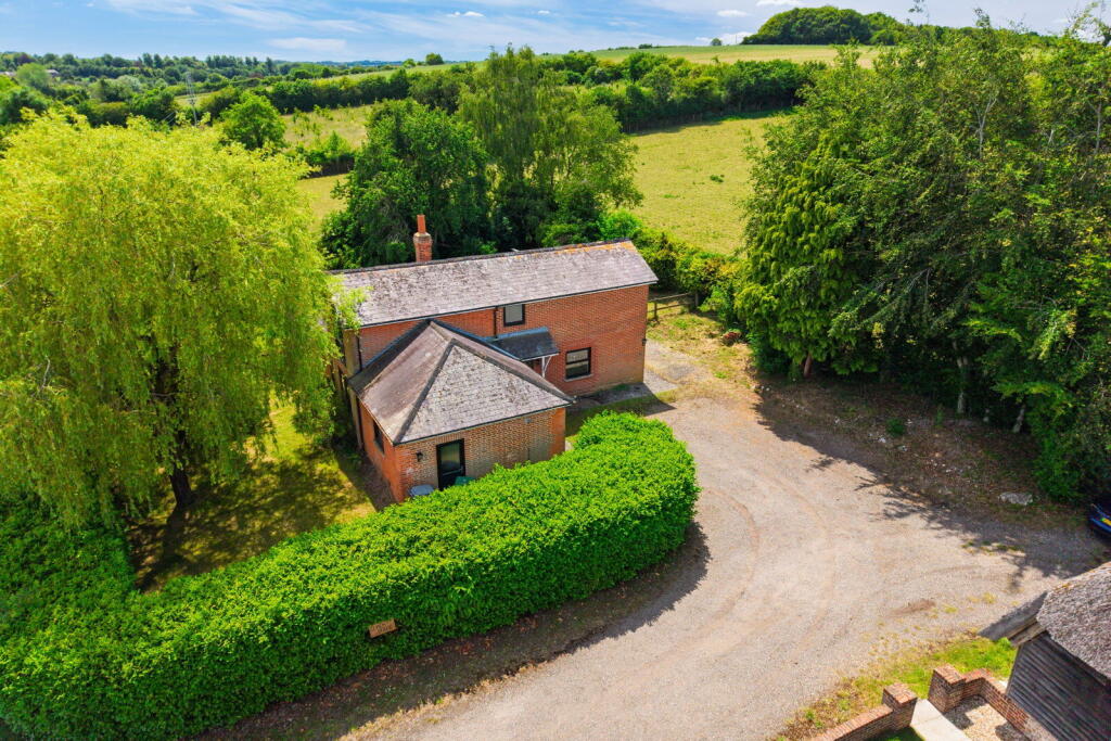 House in Southampton - View 2