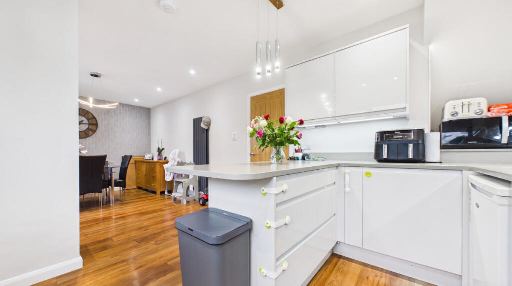 House in Arnside, Westmorland and Furness - View 2