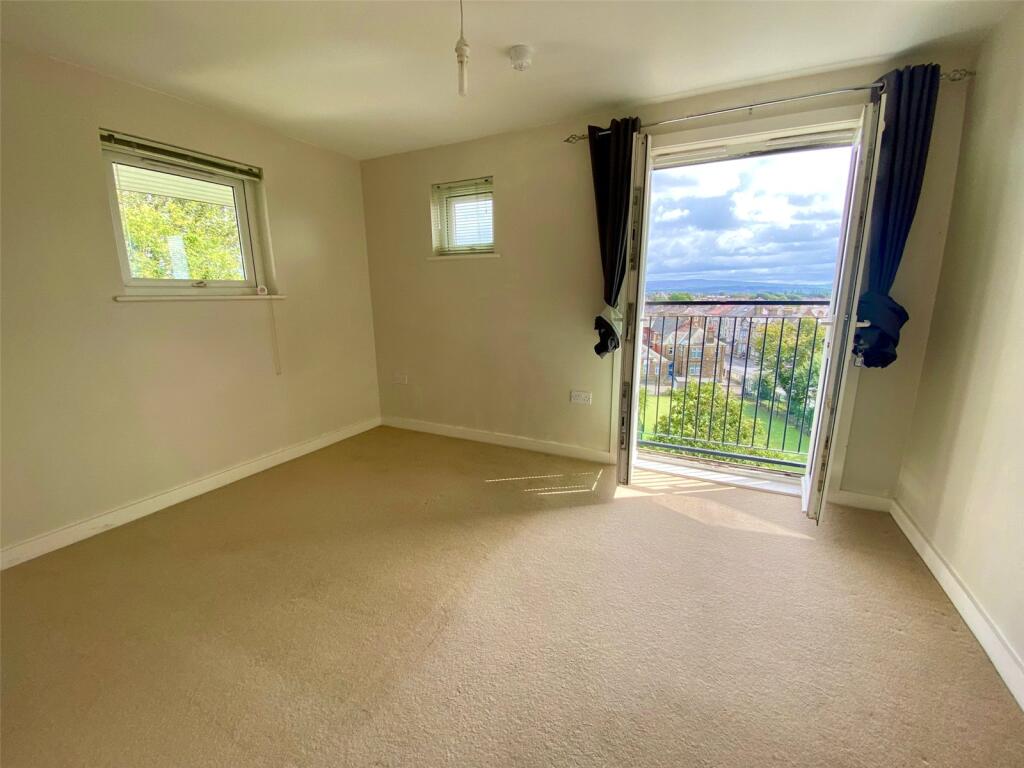 Apartment in Lancaster, Poulton-le-Sands, Morecambe - View 2