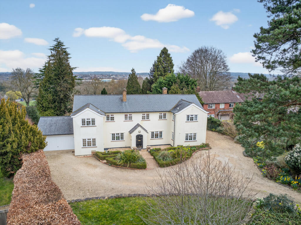 Main image of property: Vernon Avenue, Oxford, Oxfordshire OX2 9AU