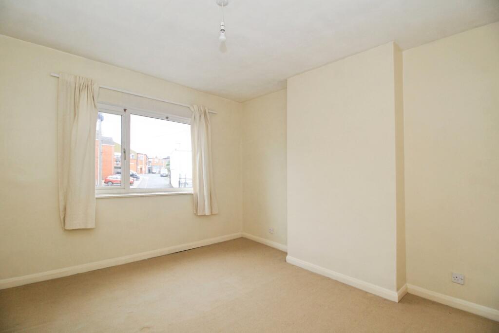 House in Hinckley and Bosworth, Lash Hill, Hinckley - More