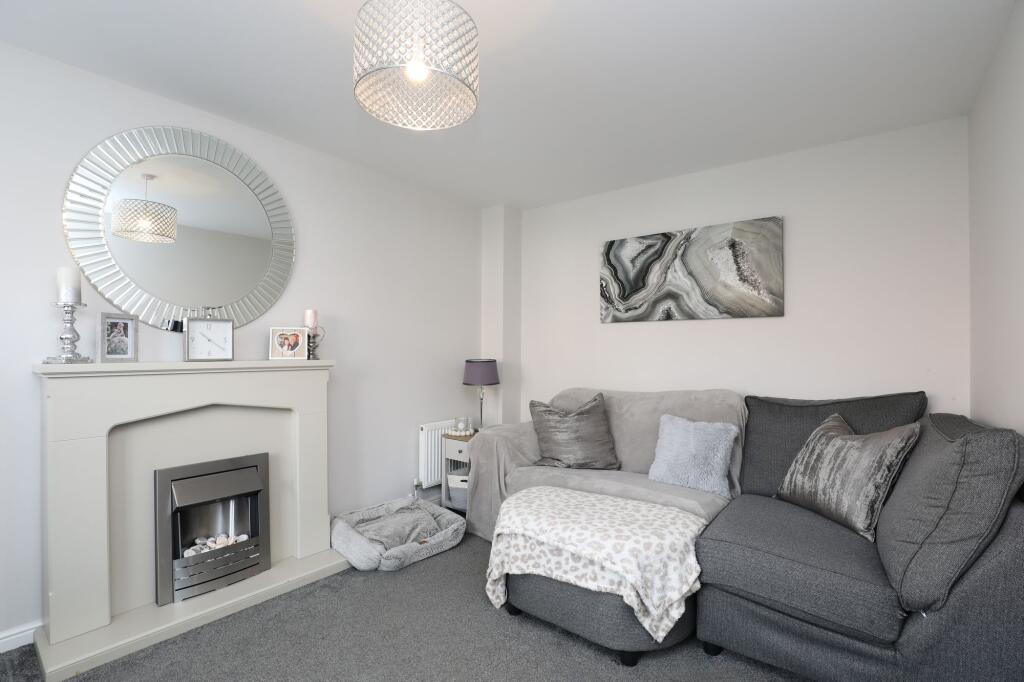 House in Bridgend, Newcastle Higher - View 2